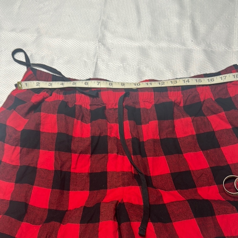 Wondershop Red and Black Plaid Pajama Pants - Picture 5 of 7